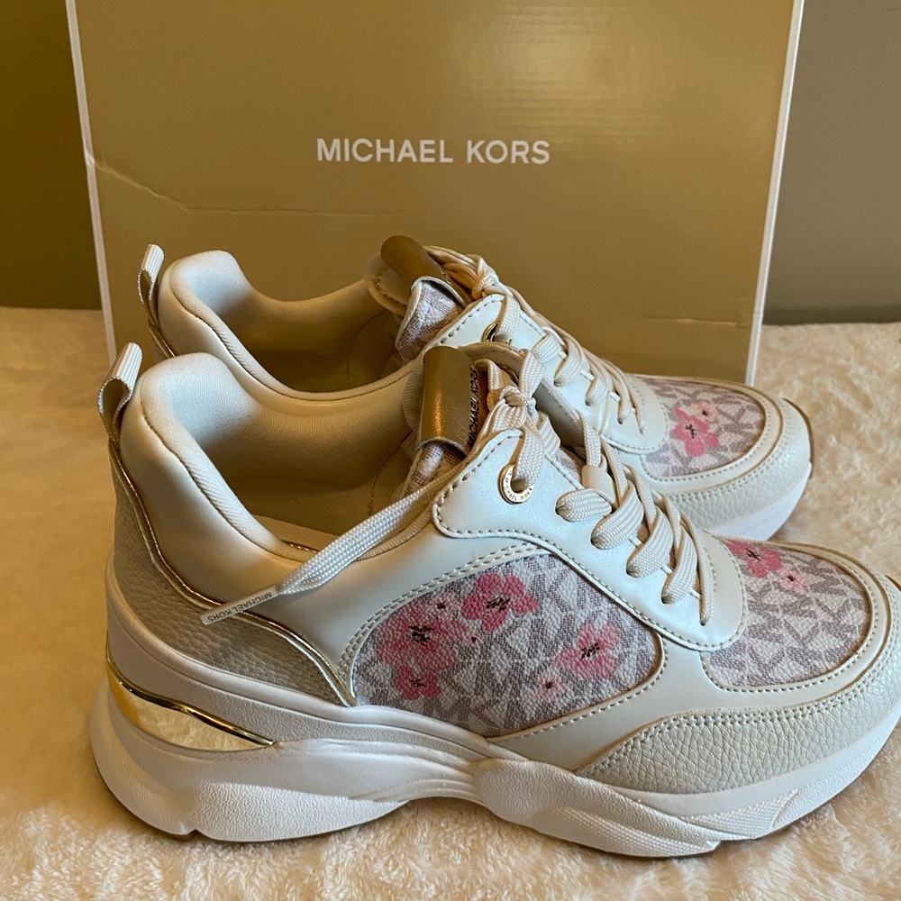Michael Kors Katrina Floral Print Signature Logo Trainer - Picture 6 of 10